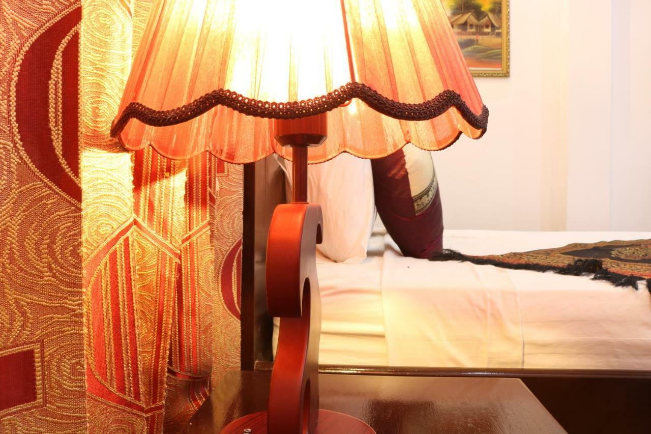 Singharat Boutique House Bed & Breakfast Luang Prabang Dış mekan fotoğraf